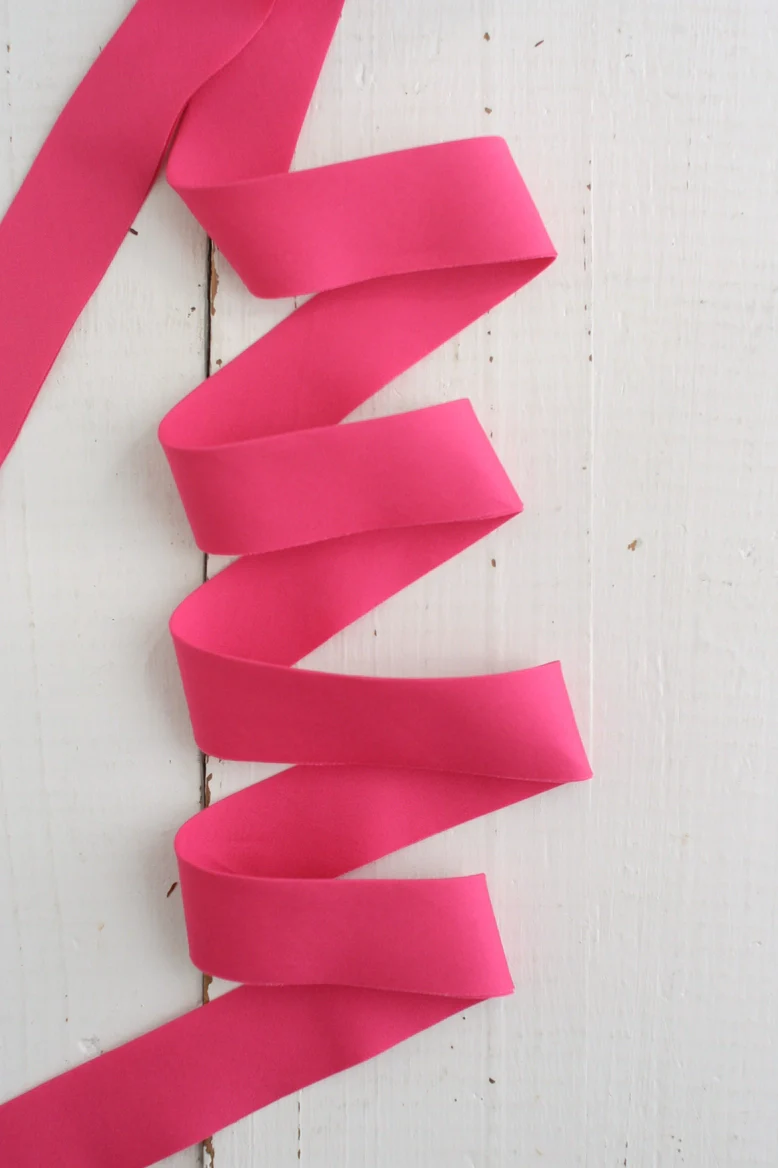 2.5" Bias Quilt Binding // Cherry Lipgloss Solid // Bessie Pearl